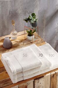 SOLS 03096 - Peninsula 70 Bath Towel